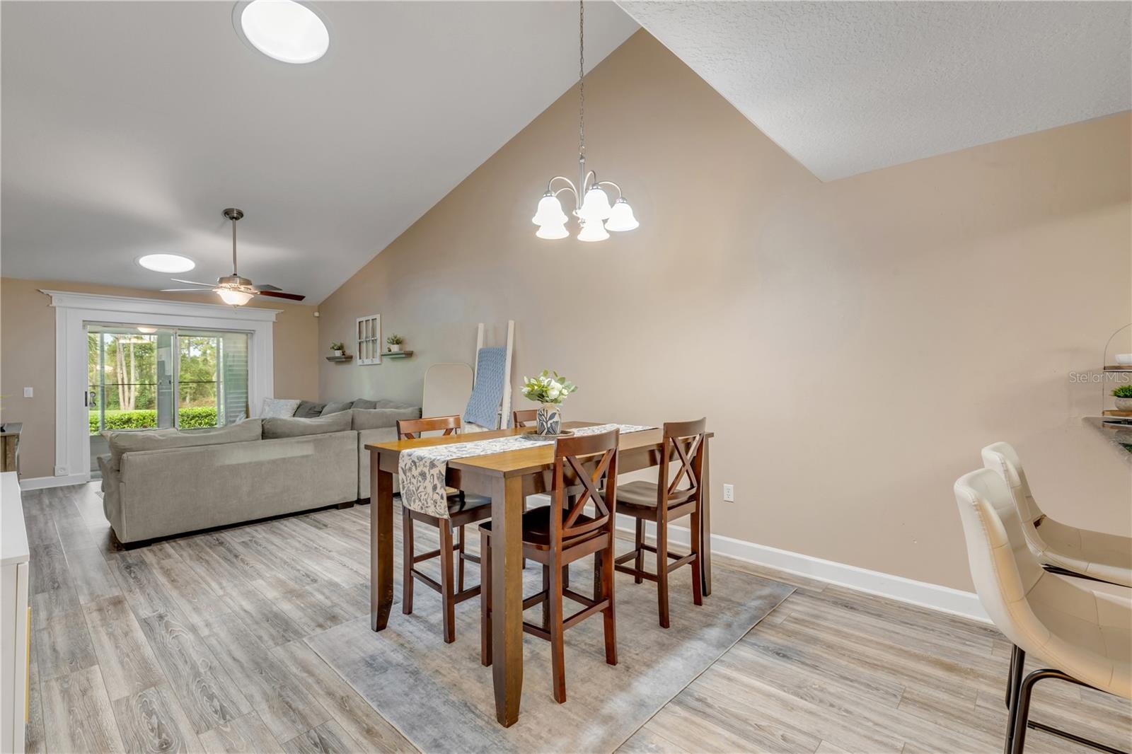 GOLF VILLAS CYPRESS HEAD LTS 01 74 INC PRCL 633 - Residential