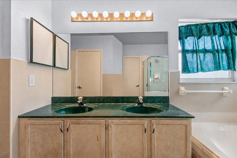 SILVER RIDGE PH 04 - Residential