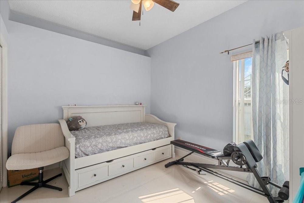 SILVER RIDGE PH 04 - Residential