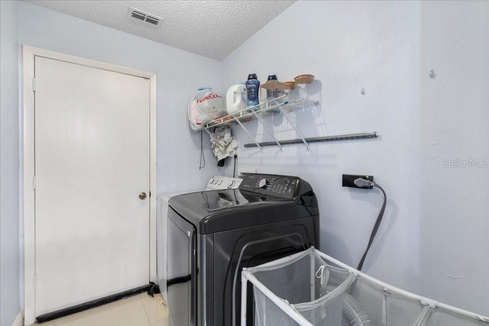SILVER RIDGE PH 04 - Residential