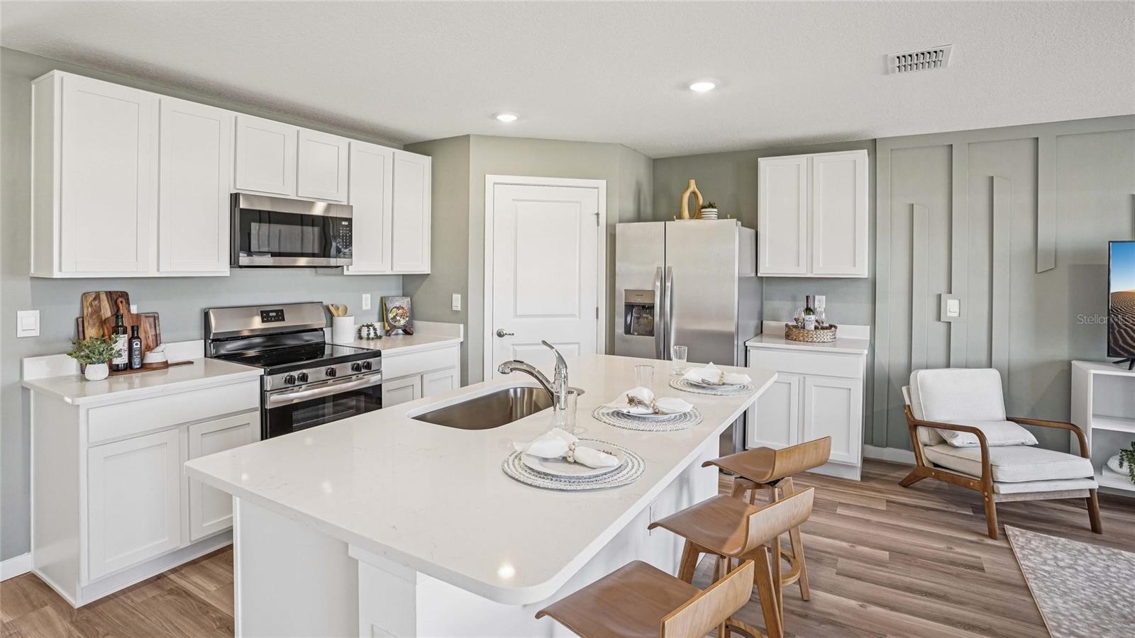 SUNSET HILLS - Residential