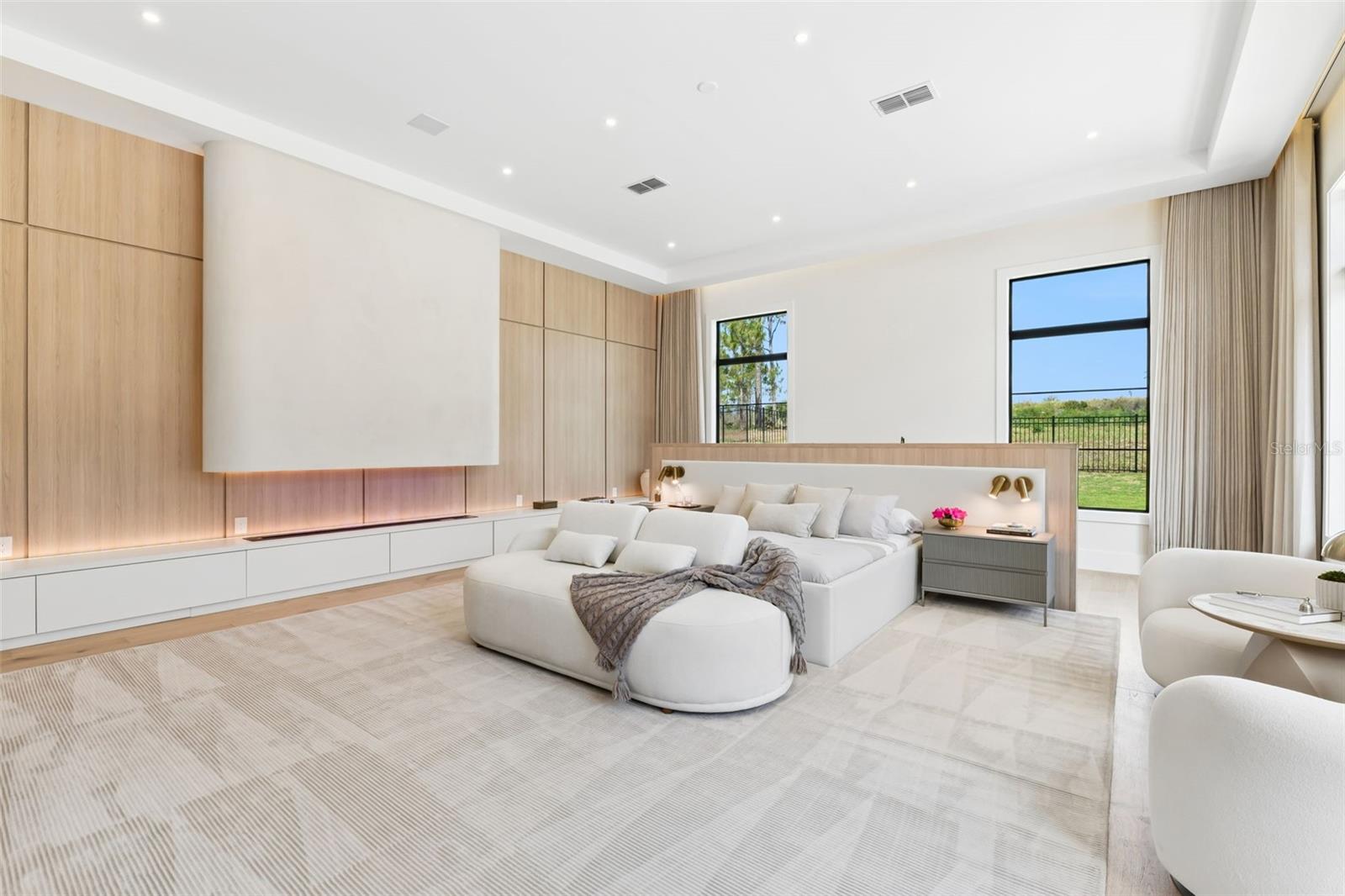 BELLA COLLINA SUB - Residential