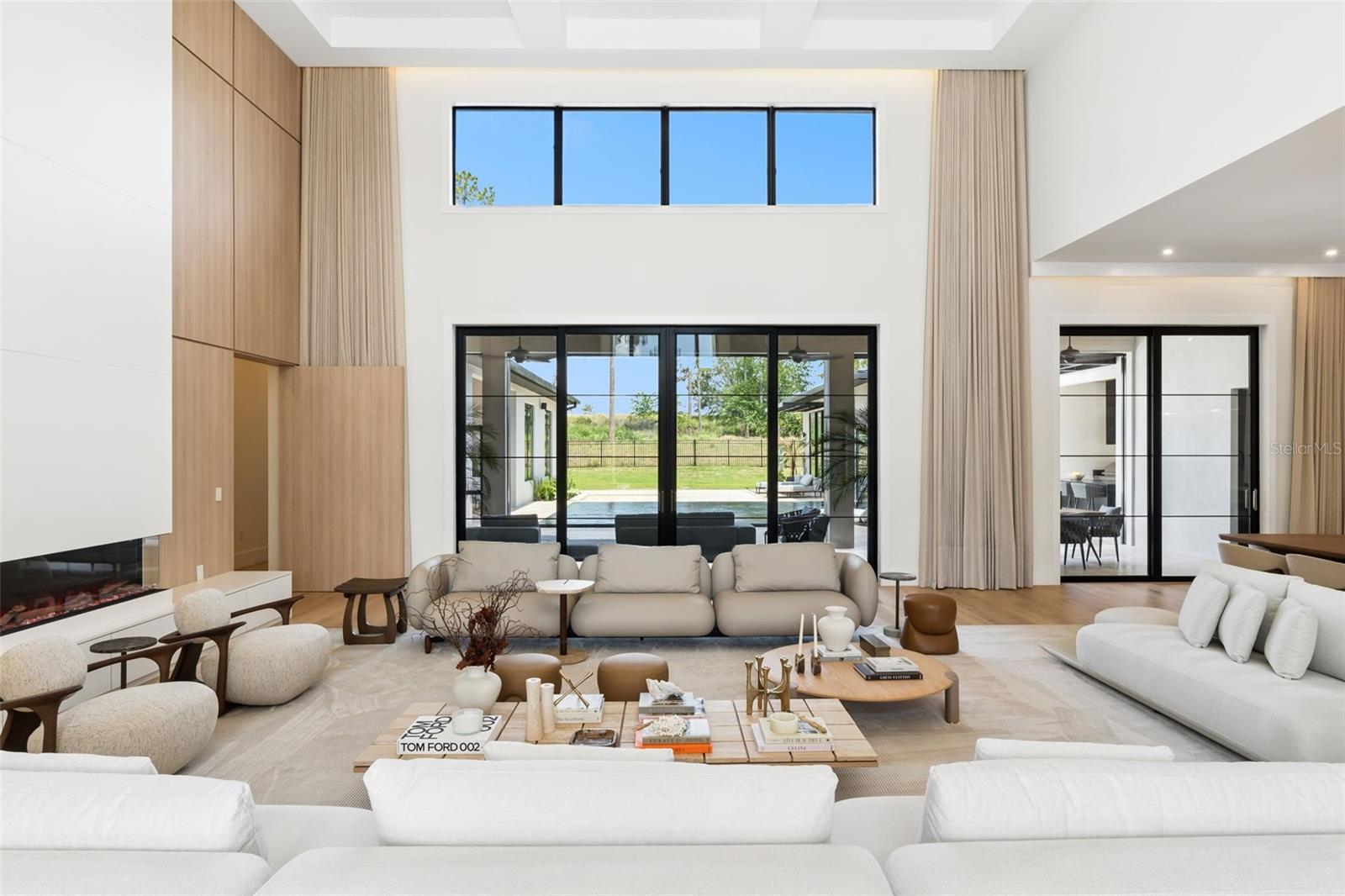 BELLA COLLINA SUB - Residential