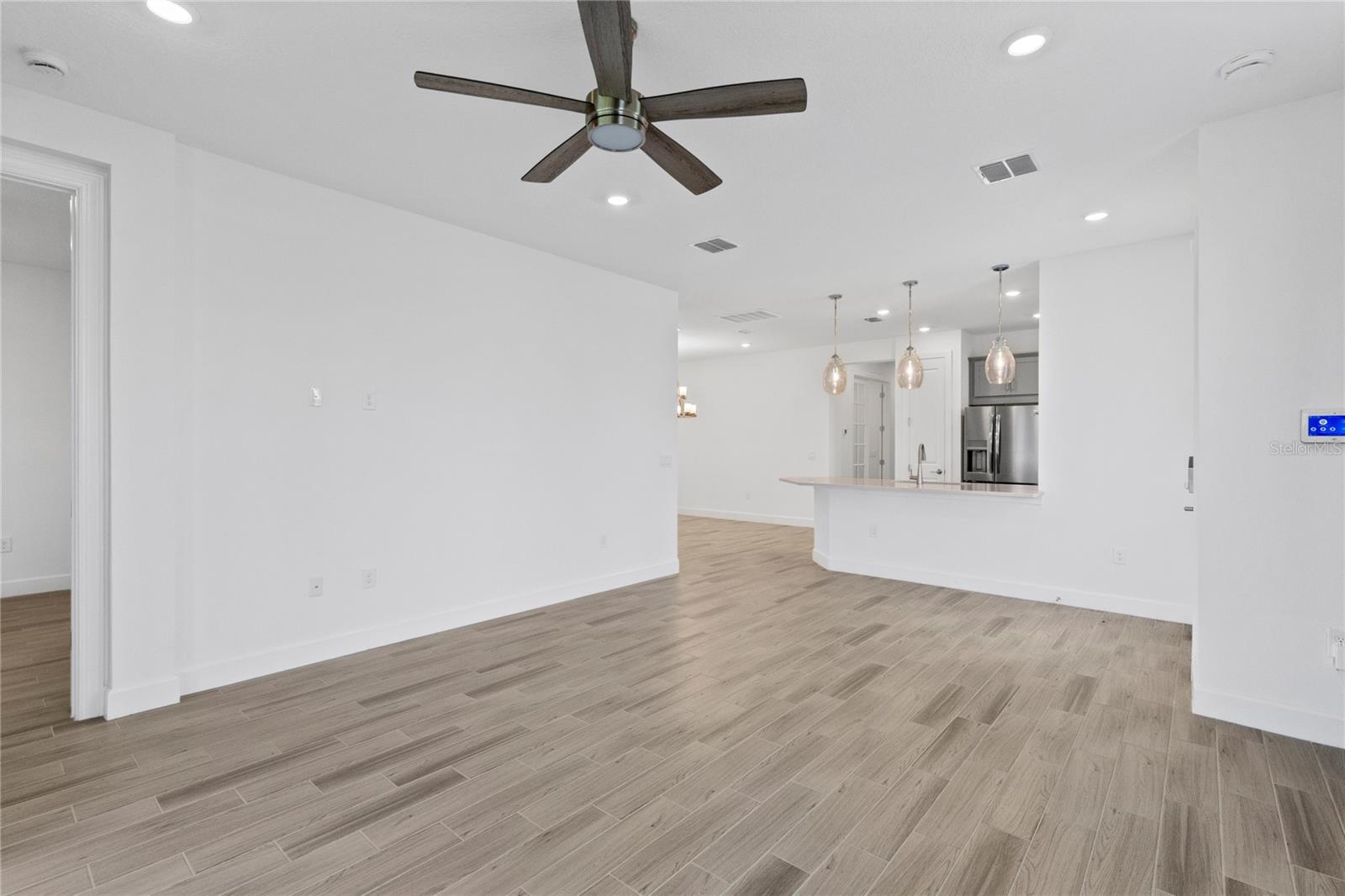 ESPLANADE AT CENTER LAKE RANCH - Residential