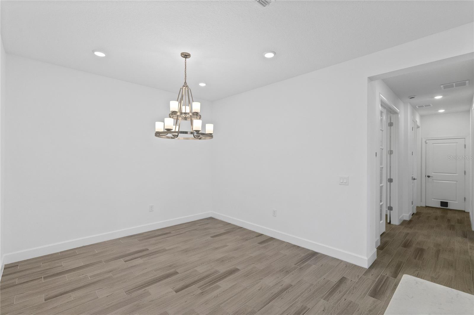 ESPLANADE AT CENTER LAKE RANCH - Residential