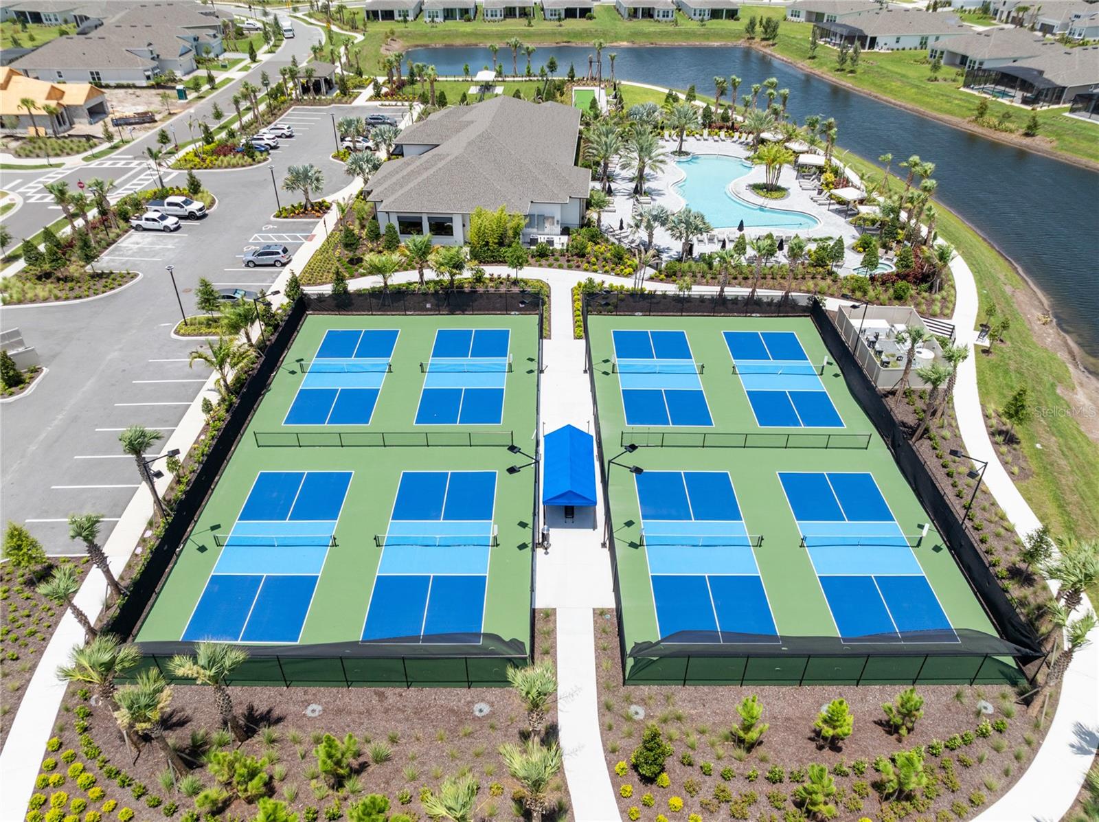 ESPLANADE AT CENTER LAKE RANCH - Residential