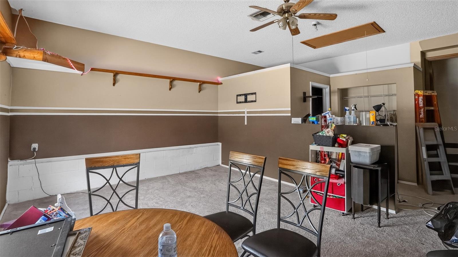 LADY LAKE OAK MEADOWS SUB - Residential