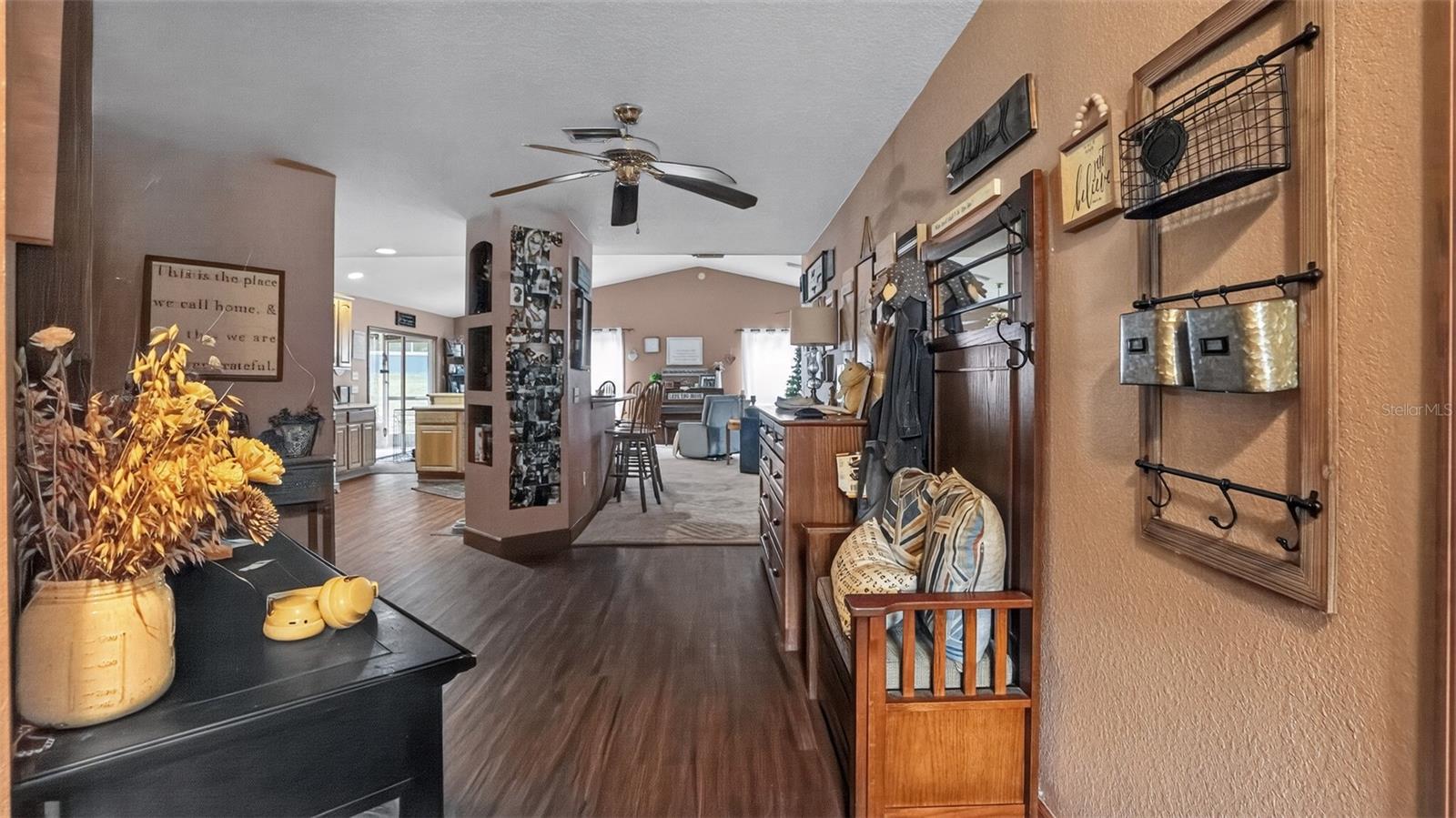 LADY LAKE OAK MEADOWS SUB - Residential