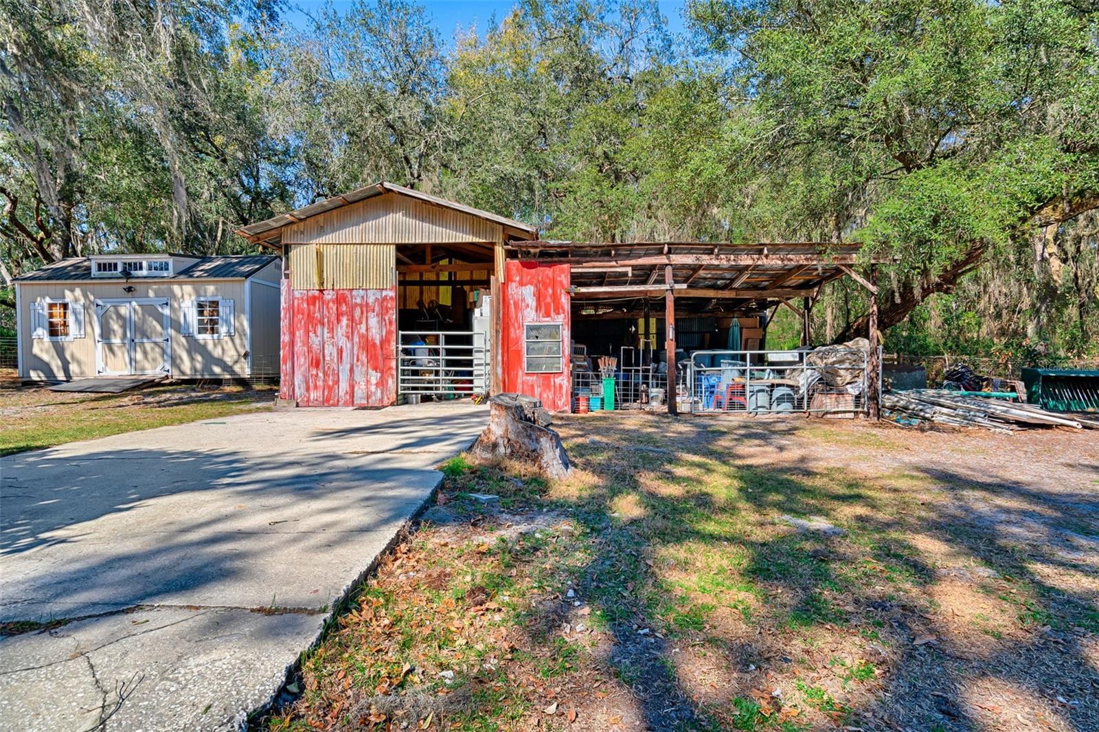 ROOTERVILLE - Residential