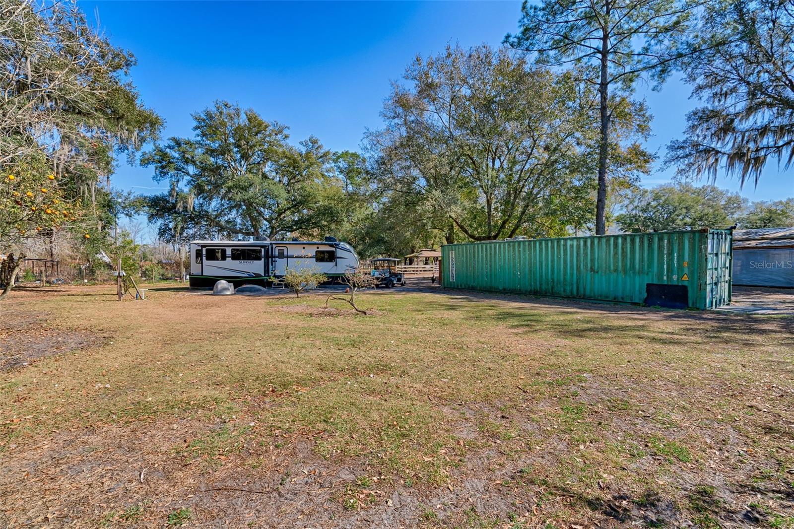 ROOTERVILLE - Residential