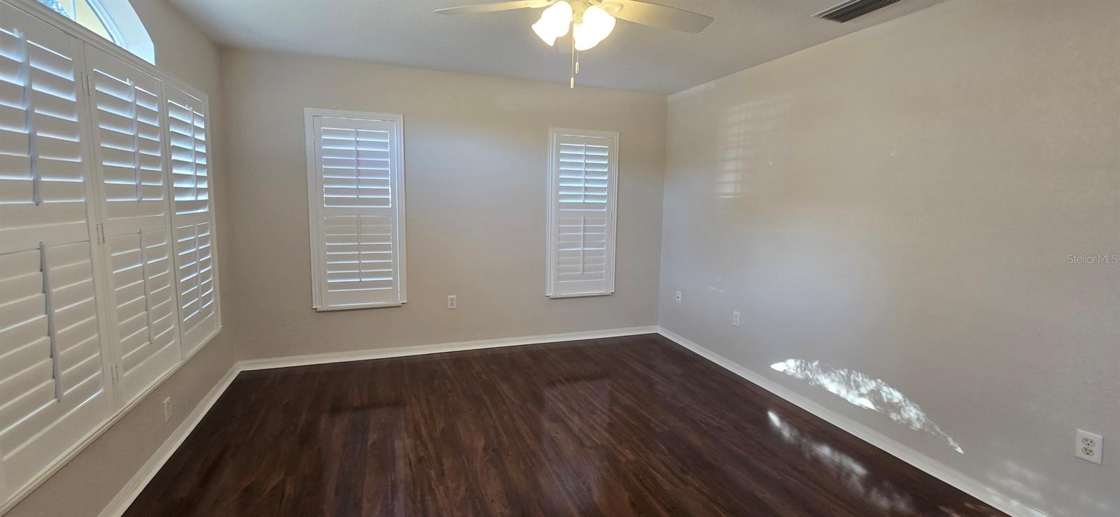 OAK RUN GOLFVIEW - Residential Lease