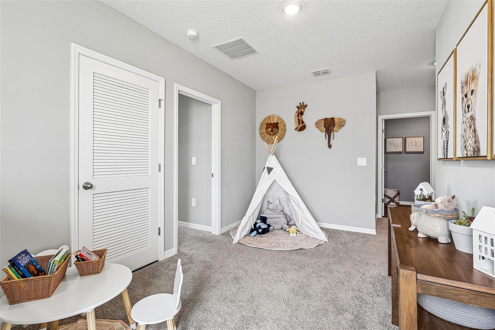 HAWTHORNE RANCH - Residential