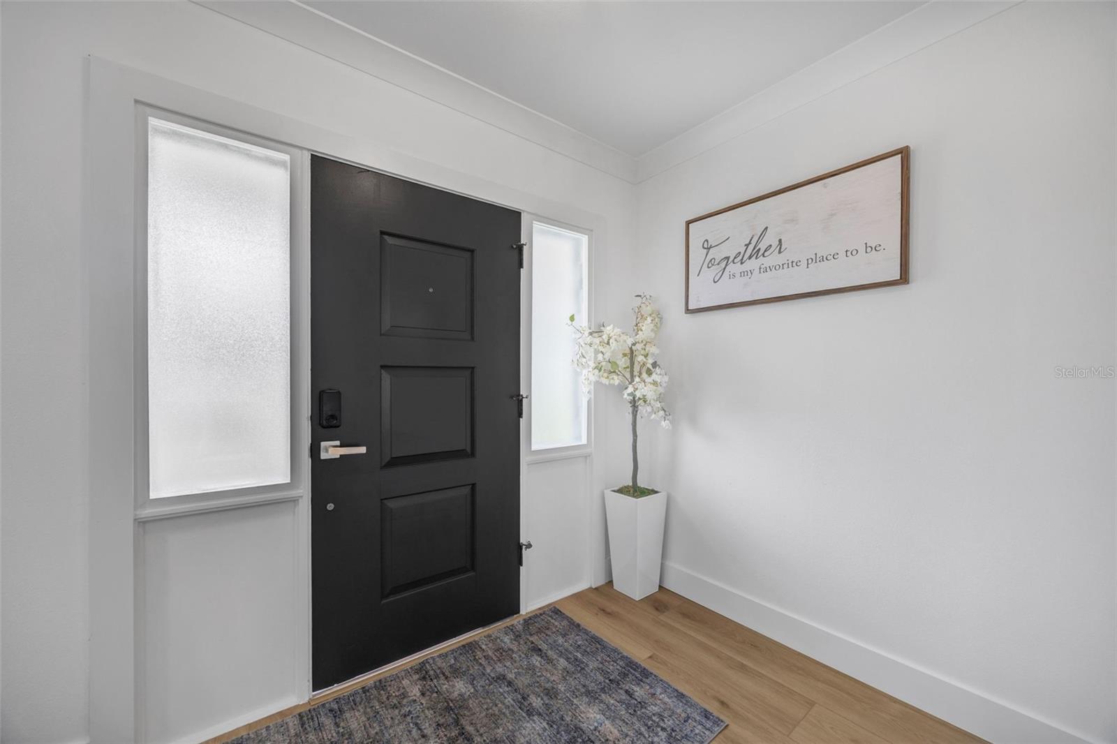 GROVE SHORE - Residential