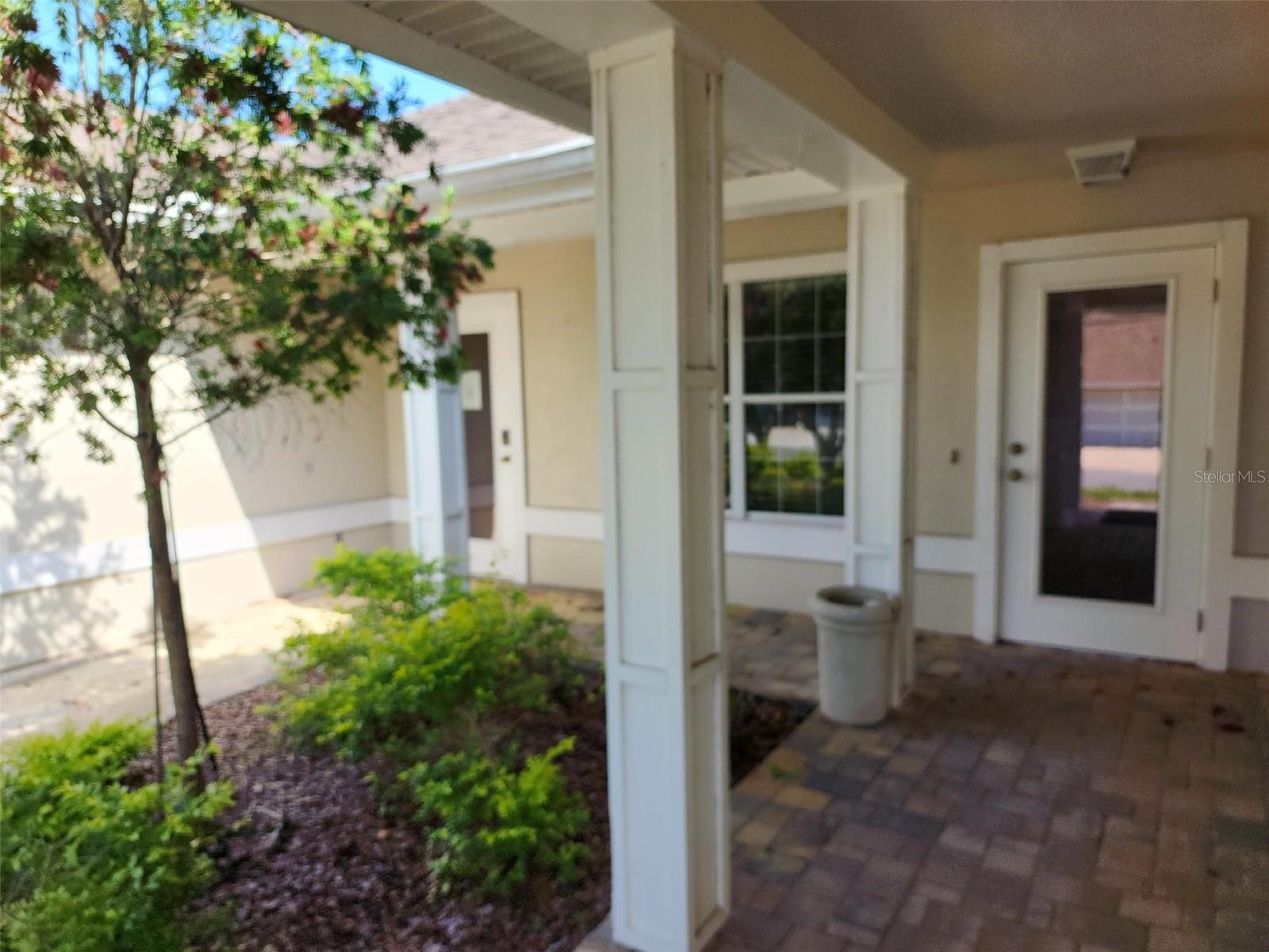 HANDYMAN'S SPECIAL!  This is a great opportunity to create the home of your dreams.  This former sales office needs some TLC to make it your special home. The location is ideal!  Close to all the amenities Stonecrest has to offer! Stonecrest is an amenity rich 55+ community featuring indoor and outdoor pools, hot tub, fitness center, community center with theater stage, tennis, softball, and so much more!