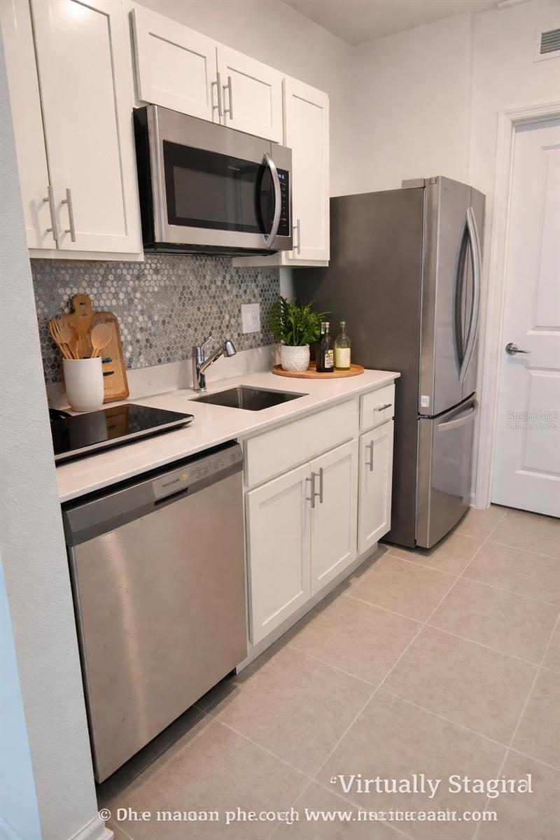 WELLNESS RDG PH 1-A - Residential Lease