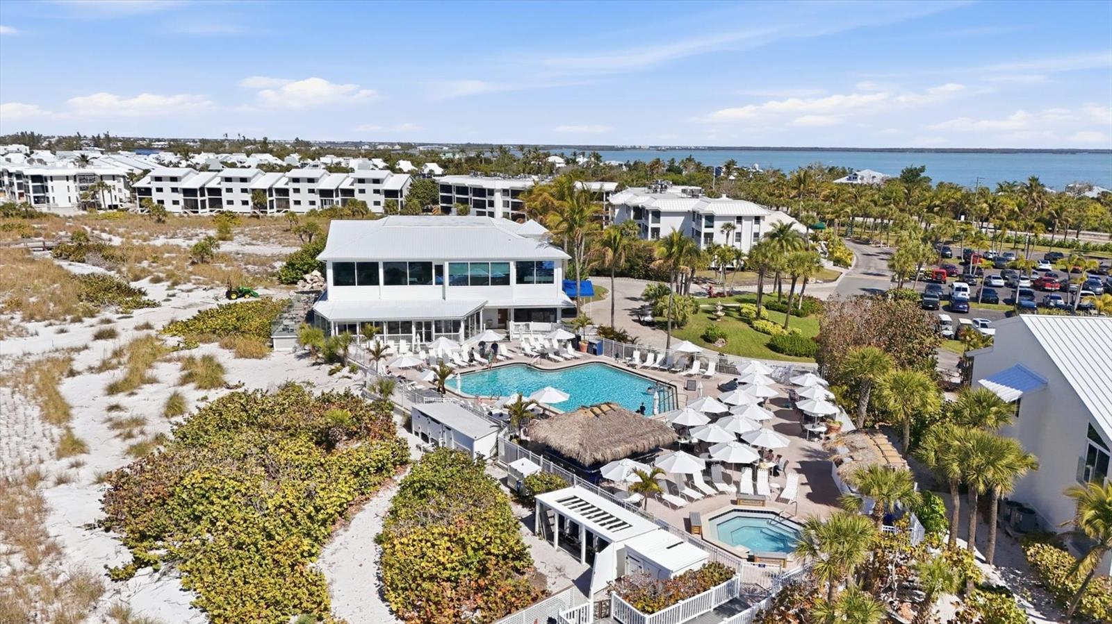 BEACH CHALET BLD G - Residential