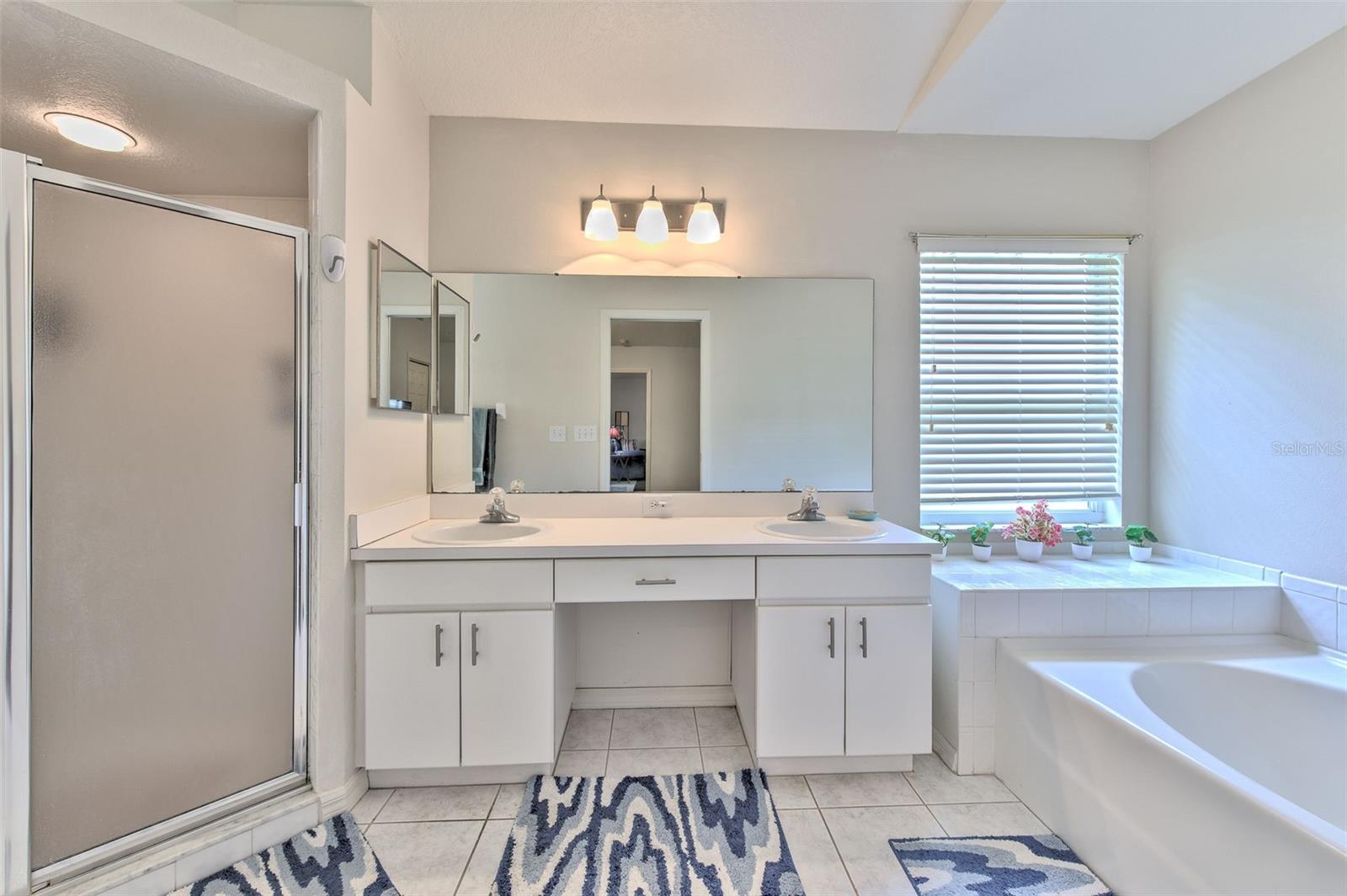 MEADOW POINTE PRCL 17 UN 3 - Residential
