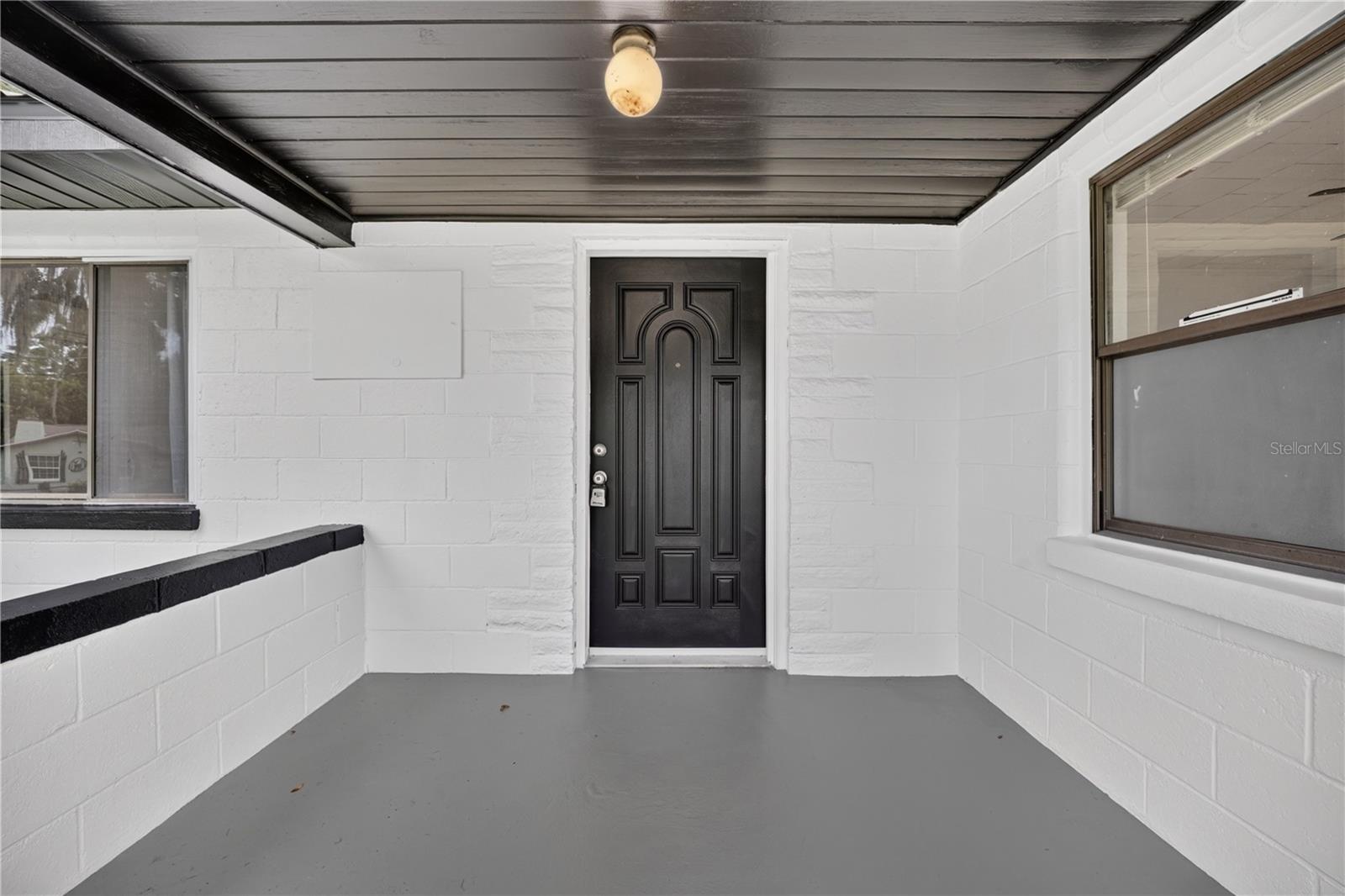 TOWN/BELLEVIEW - Residential