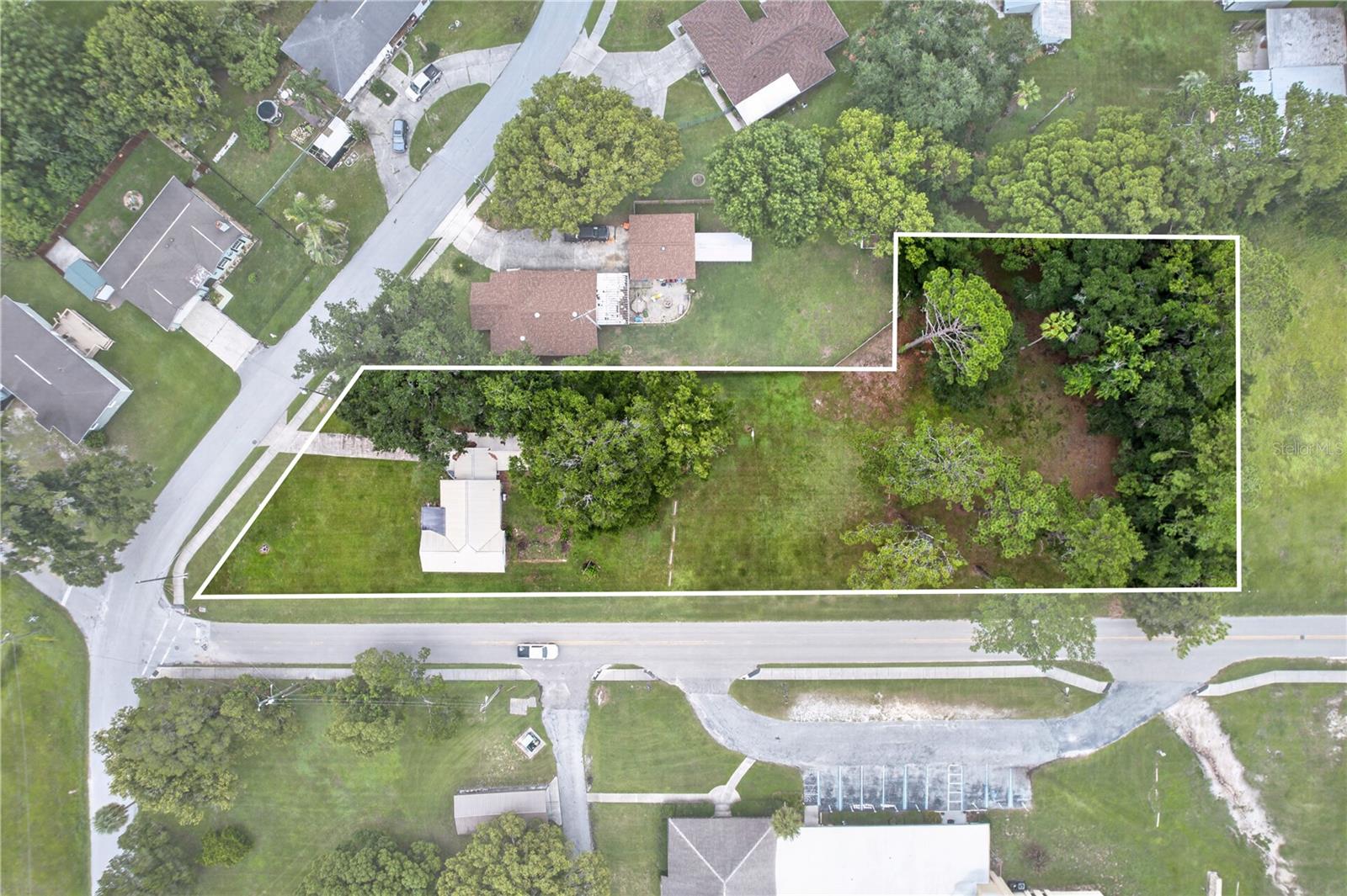 TOWN/BELLEVIEW - Residential