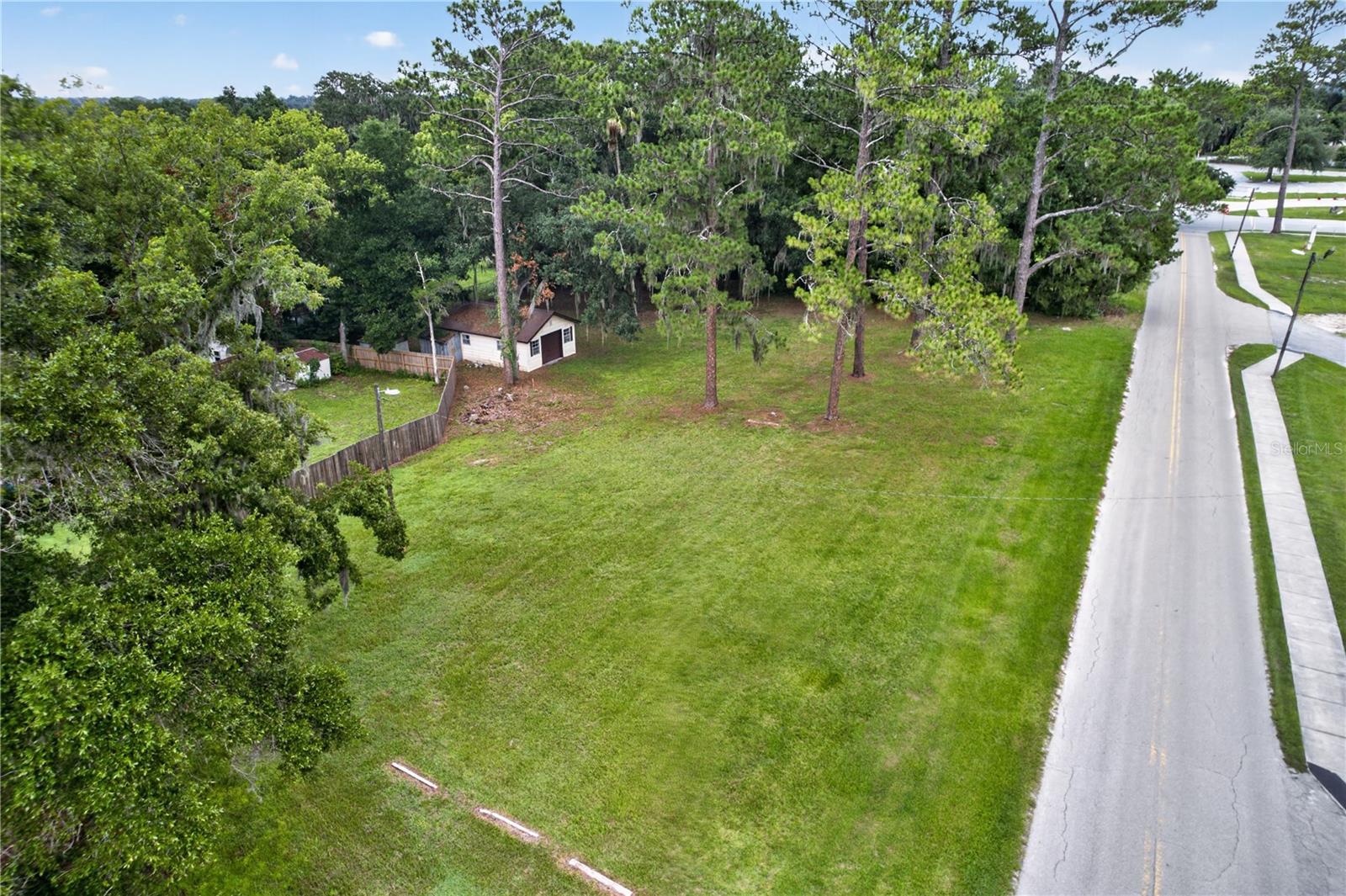 TOWN/BELLEVIEW - Residential
