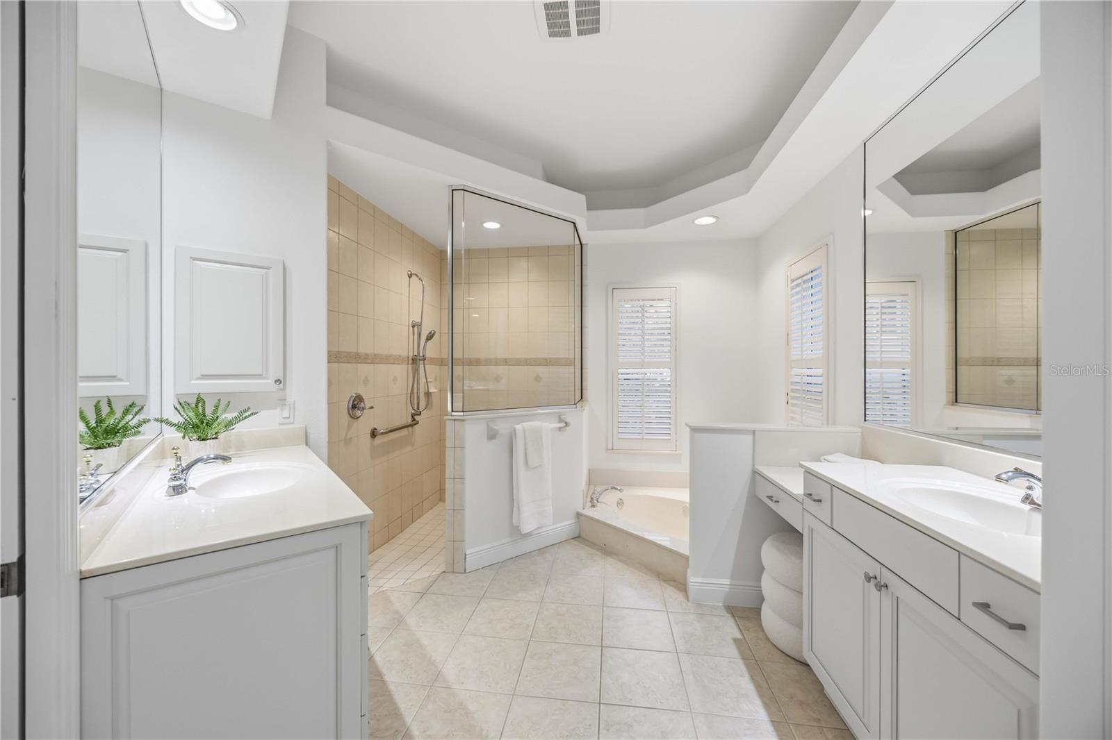NORTH CREEK ESTATES - Residential