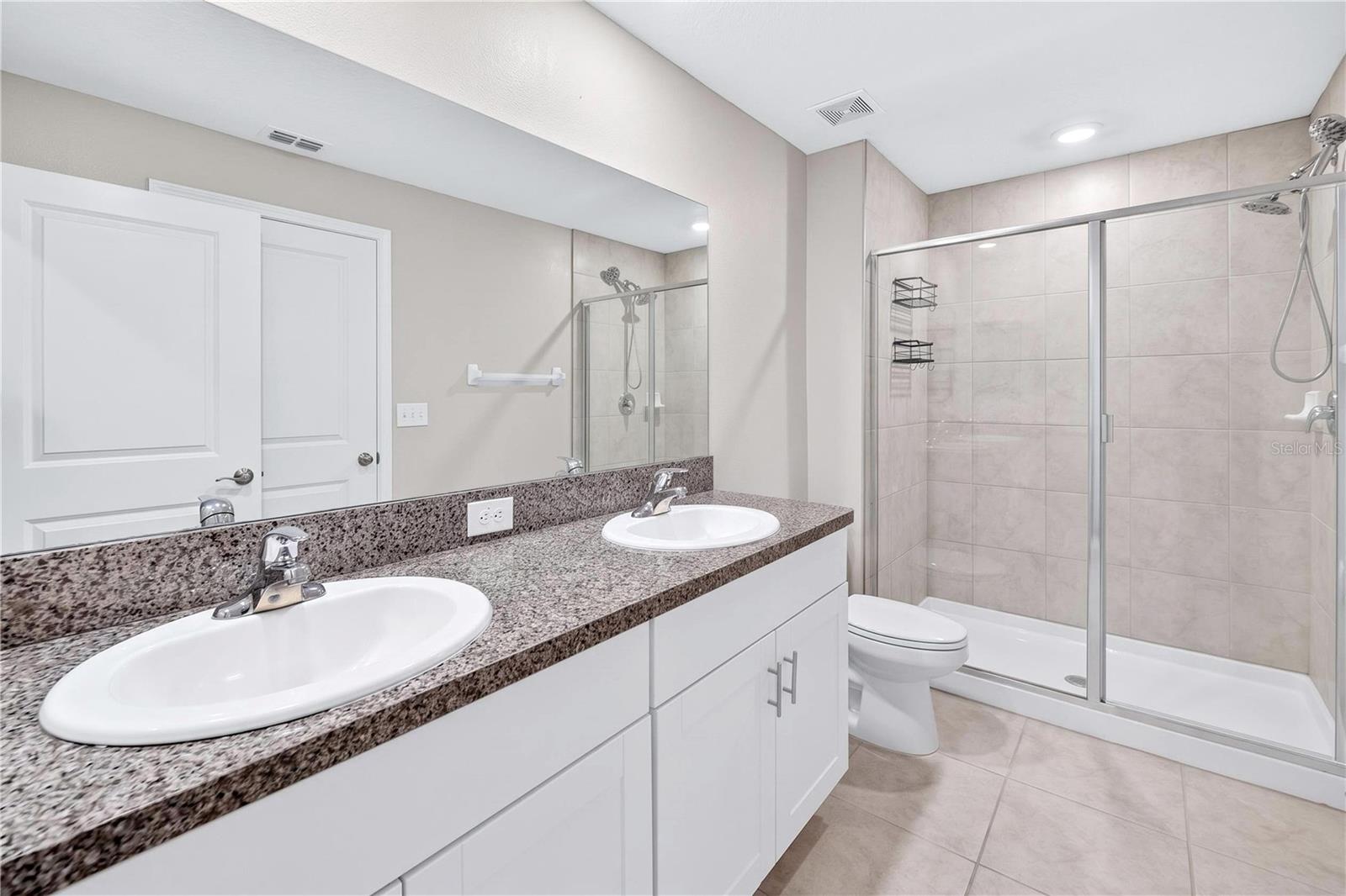 SUMMERFIELD TR 19 TWNHMS - Residential