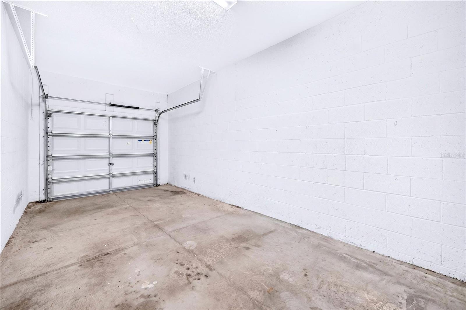 SUMMERFIELD TR 19 TWNHMS - Residential