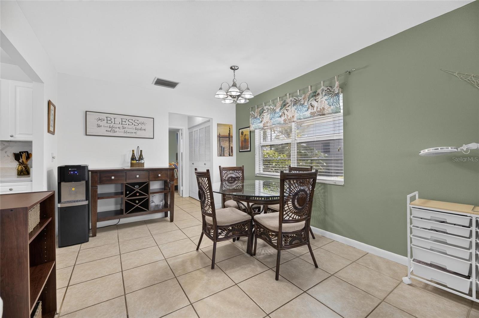 DORCHESTER B CONDO - Residential