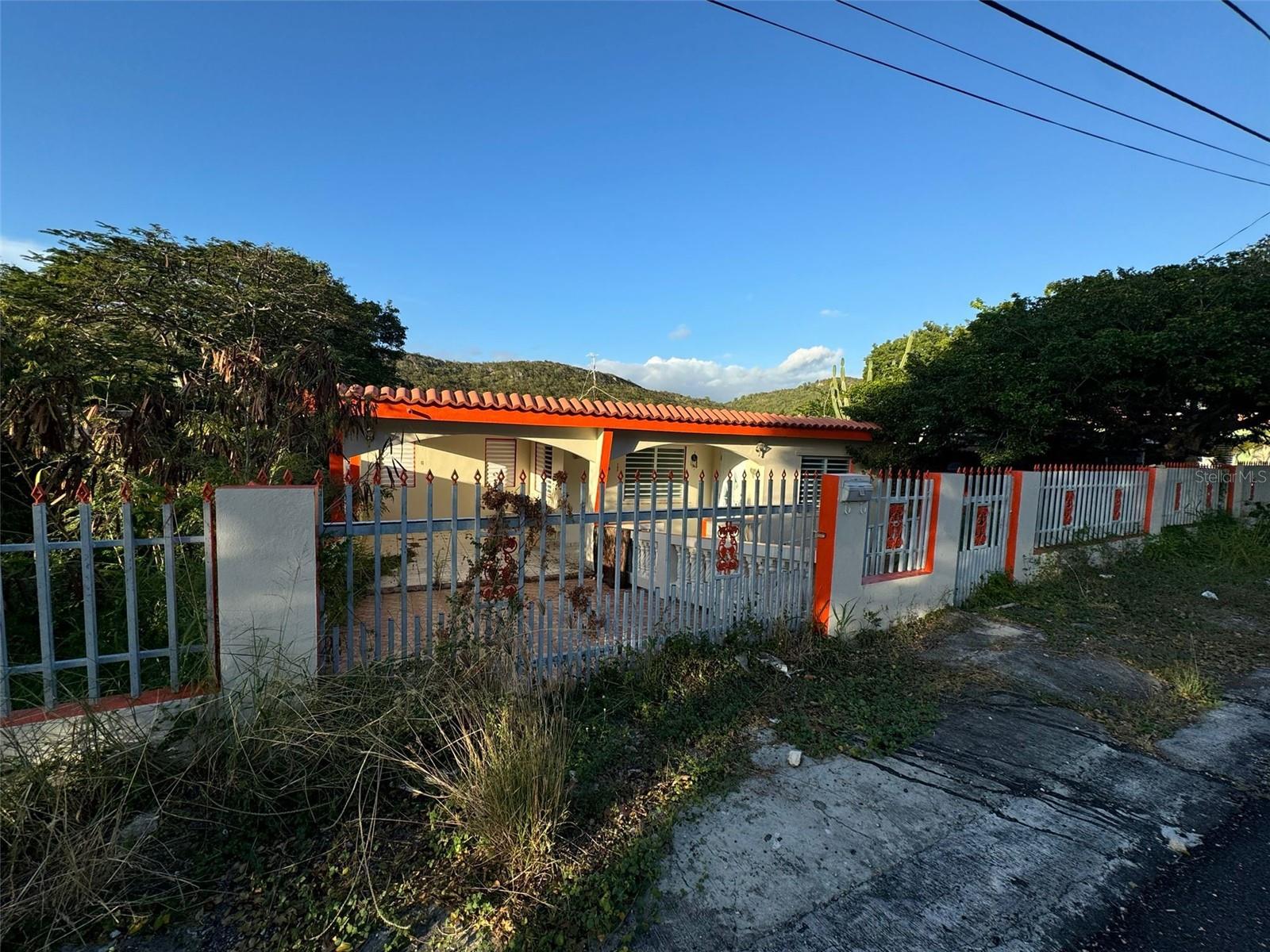 COMM MARIA ANTONIA - Residential