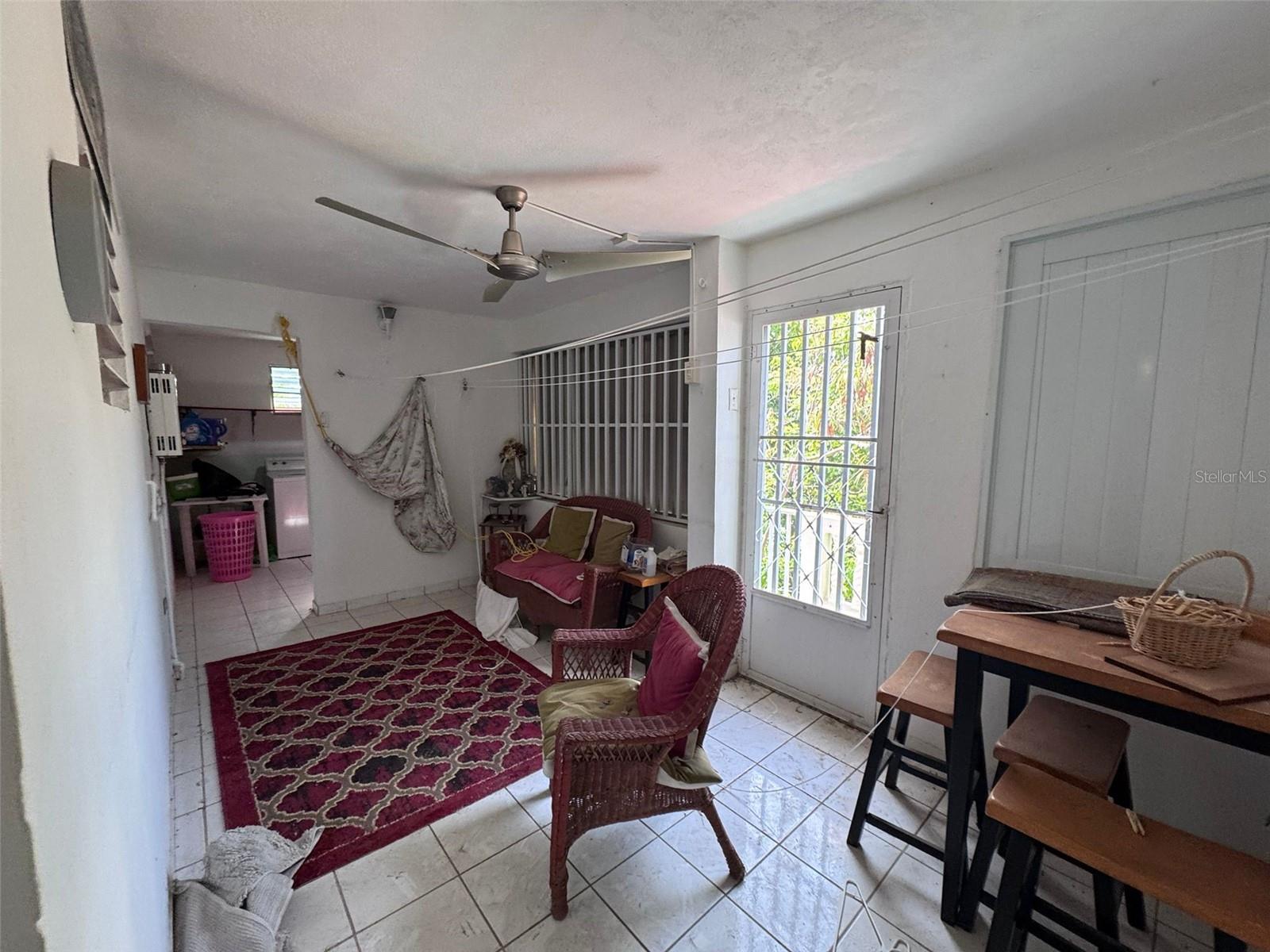 COMM MARIA ANTONIA - Residential