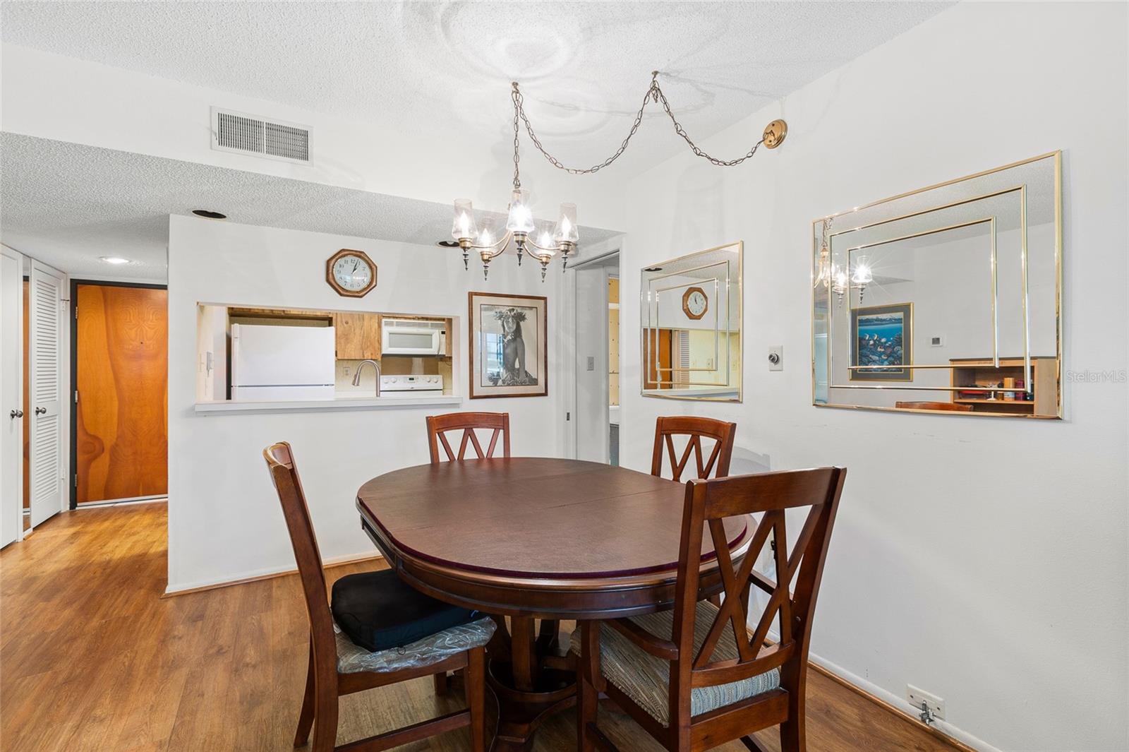 INVERNESS CONDO - Residential