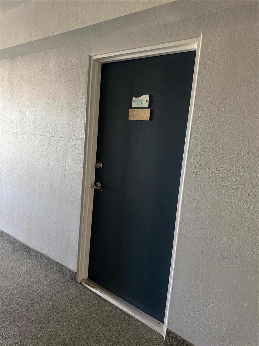 THE WAVE CONDO - Residential Lease