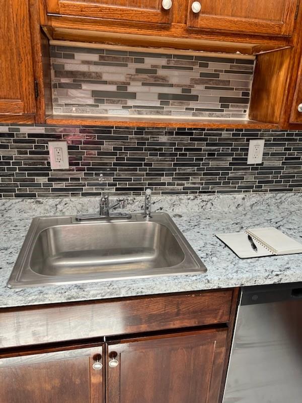 GENTLE SLOPE REP - Residential Lease