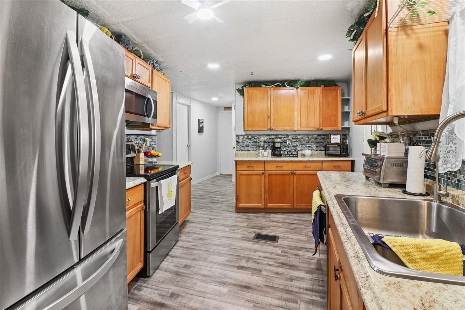 ORANGE BLOSSOM GARDENS UNIT 03 - Residential