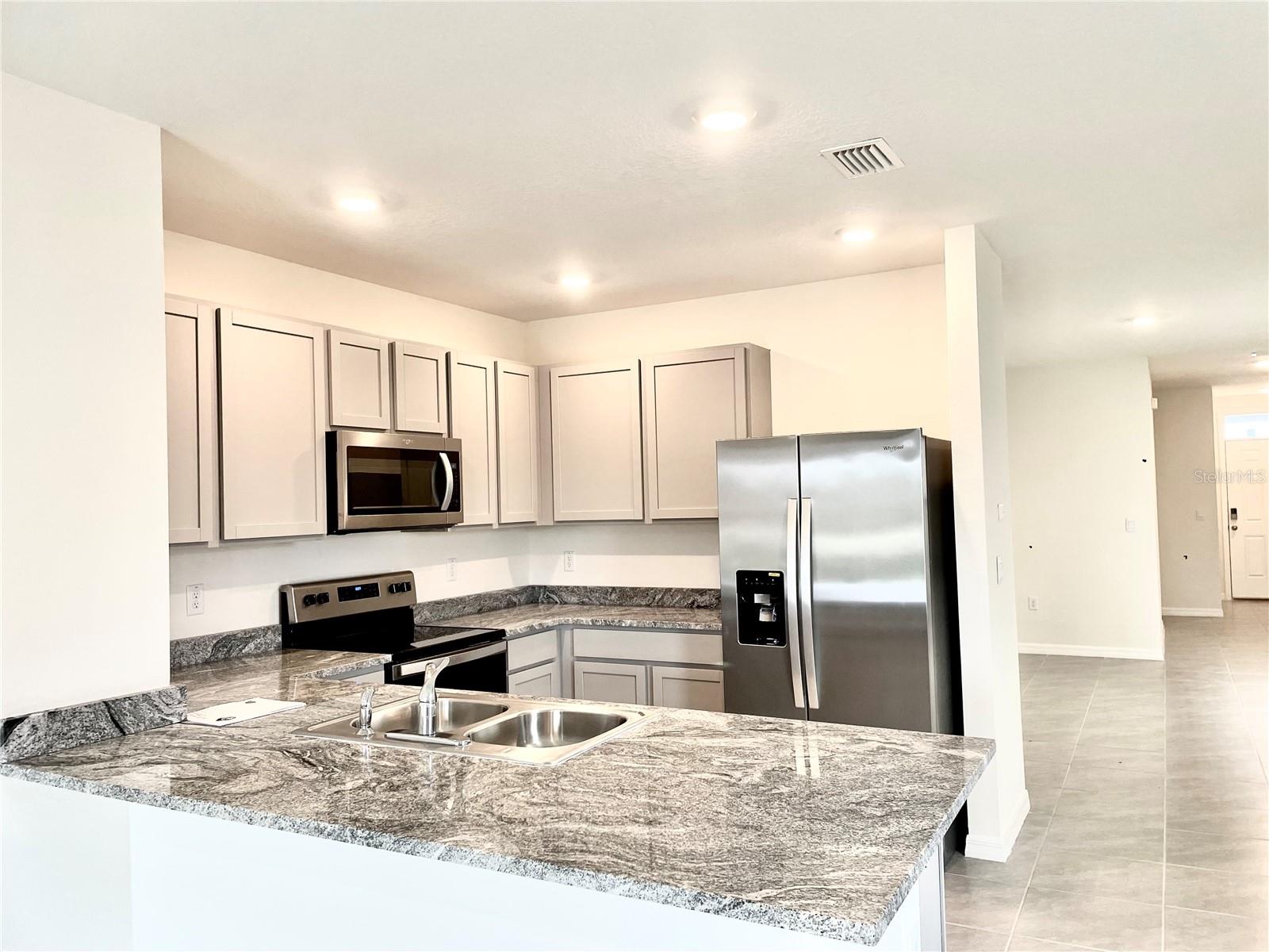 VARREA PH 1 - Residential Lease
