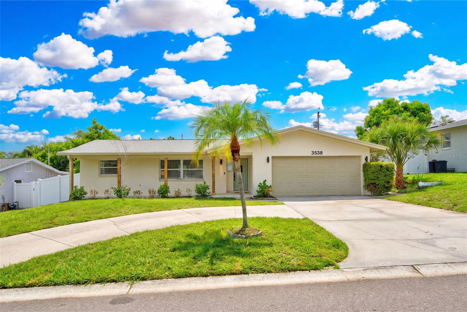 HARBOR HILLS - Residential