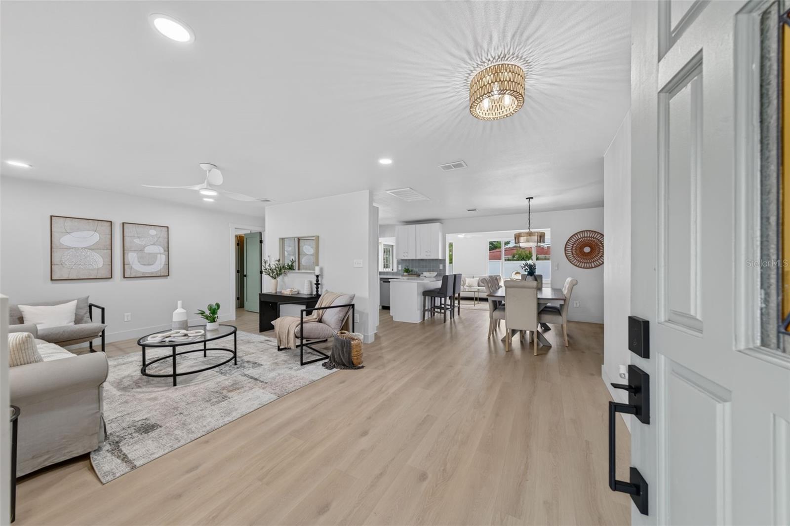 HARBOR HILLS - Residential