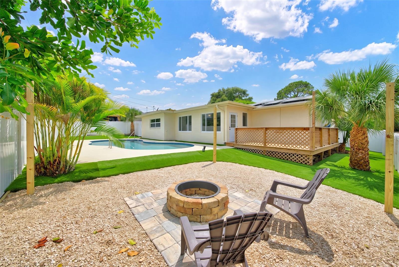 HARBOR HILLS - Residential