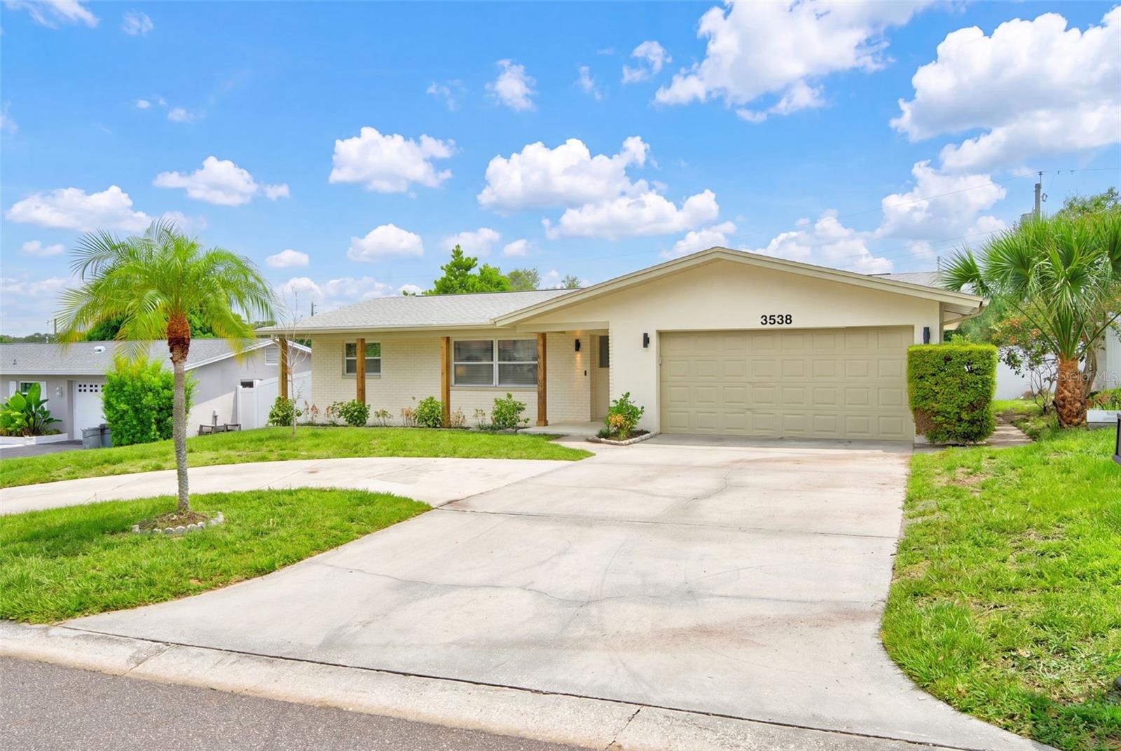 HARBOR HILLS - Residential