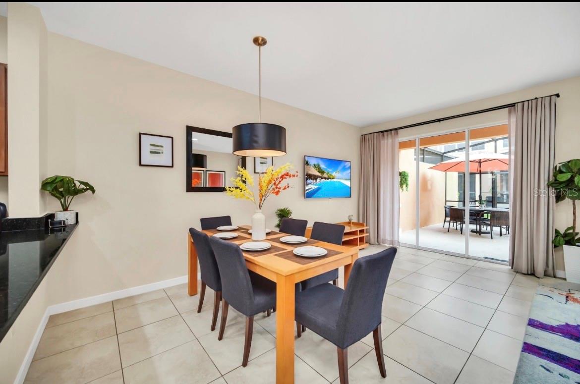 REGAL OAKS AT OLD TOWN - Residential
