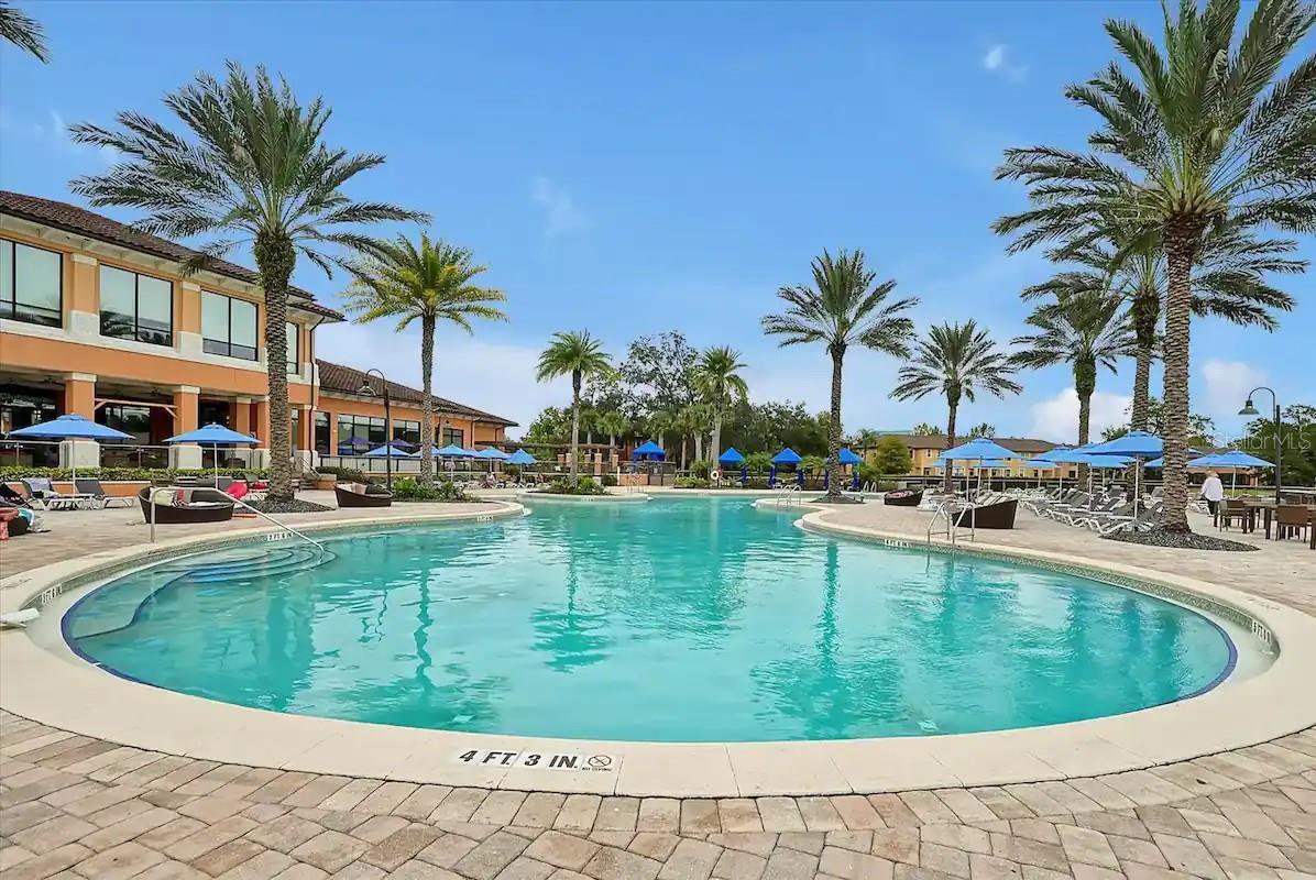 REGAL OAKS AT OLD TOWN - Residential