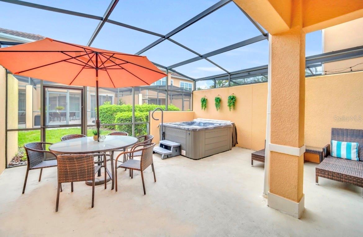 REGAL OAKS AT OLD TOWN - Residential
