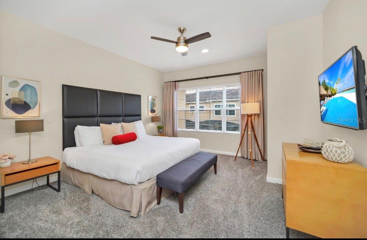 REGAL OAKS AT OLD TOWN - Residential