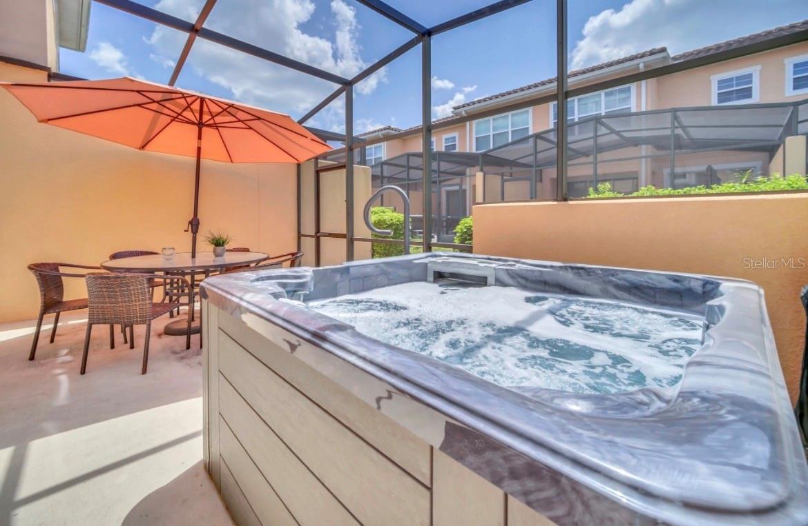 REGAL OAKS AT OLD TOWN - Residential
