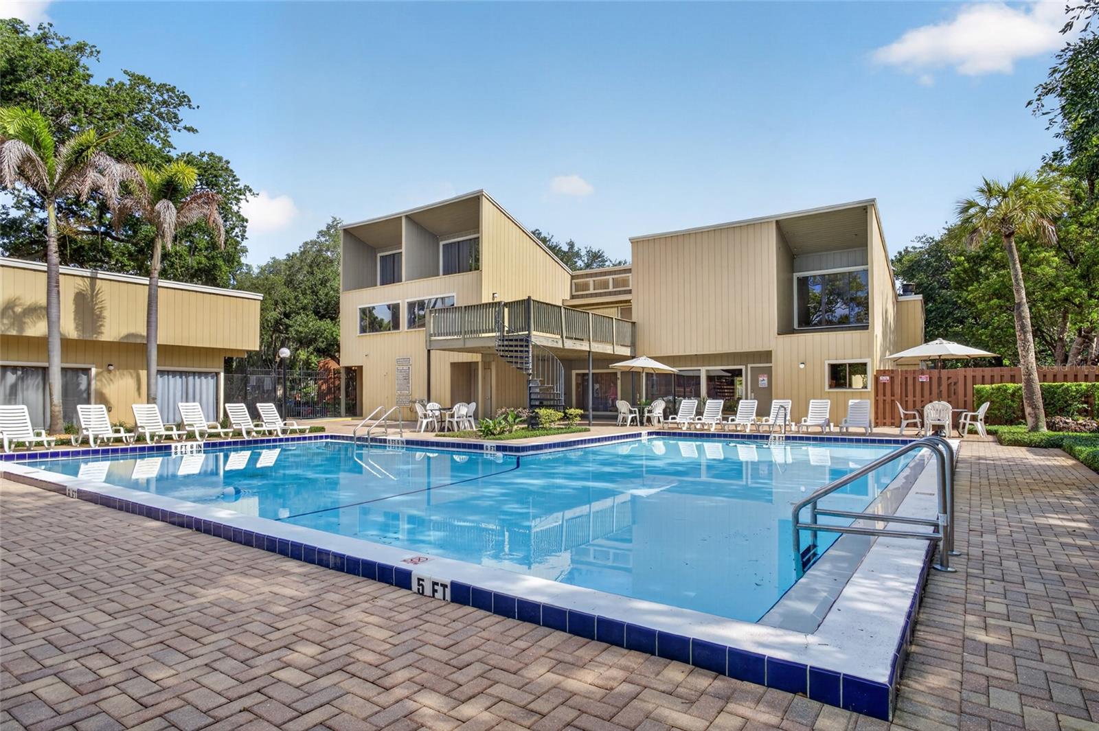 ONE THOUSAND OAKS REP - Residential