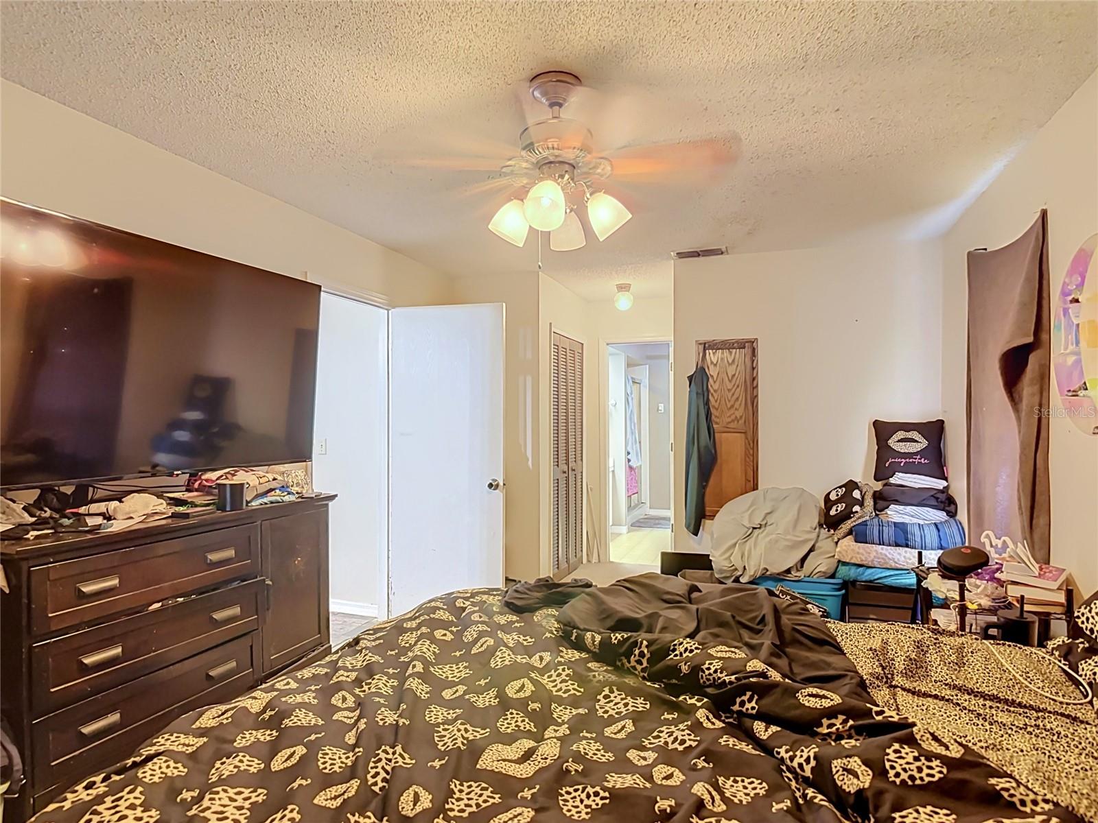 DELTONA LAKES UNIT 40 - Residential