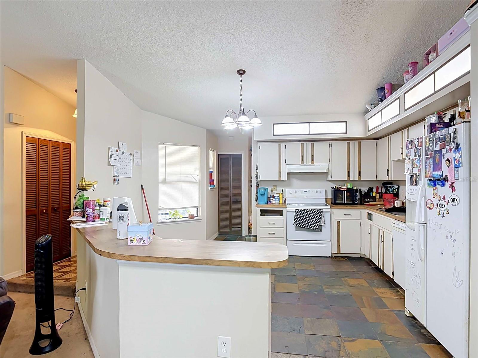 DELTONA LAKES UNIT 40 - Residential