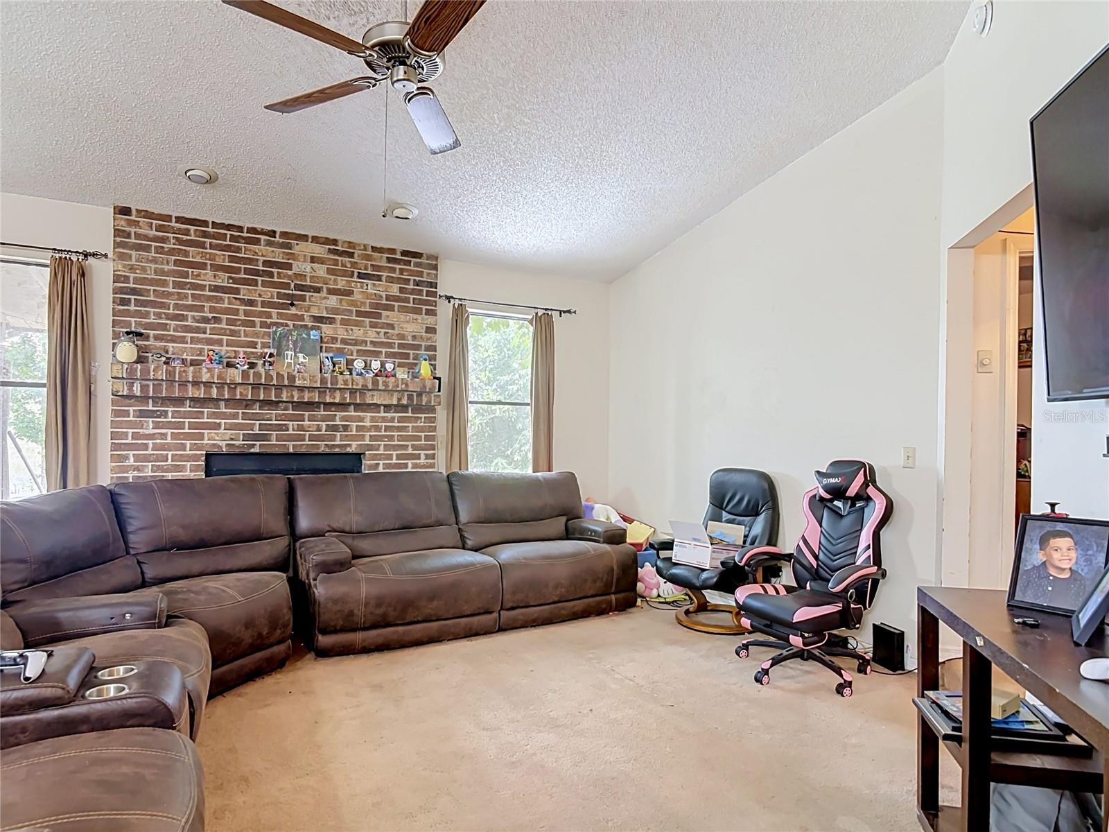 DELTONA LAKES UNIT 40 - Residential