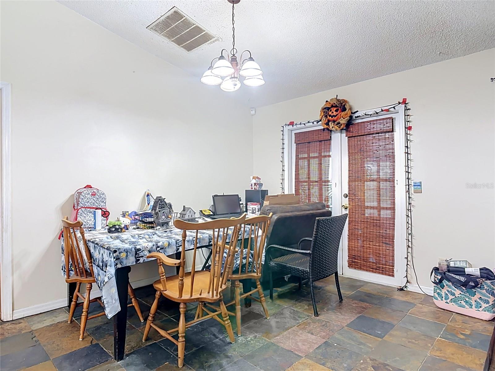 DELTONA LAKES UNIT 40 - Residential