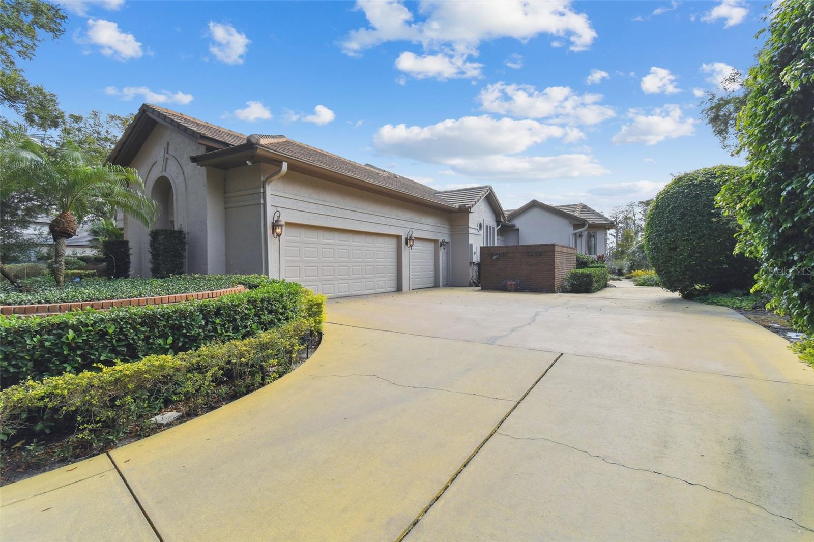 ISLEWORTH - Residential